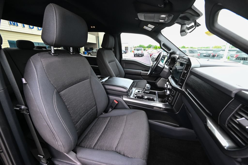 Used 2022 Ford F150 XLT w/ Equipment Group 302A High AWD/4WD image 25