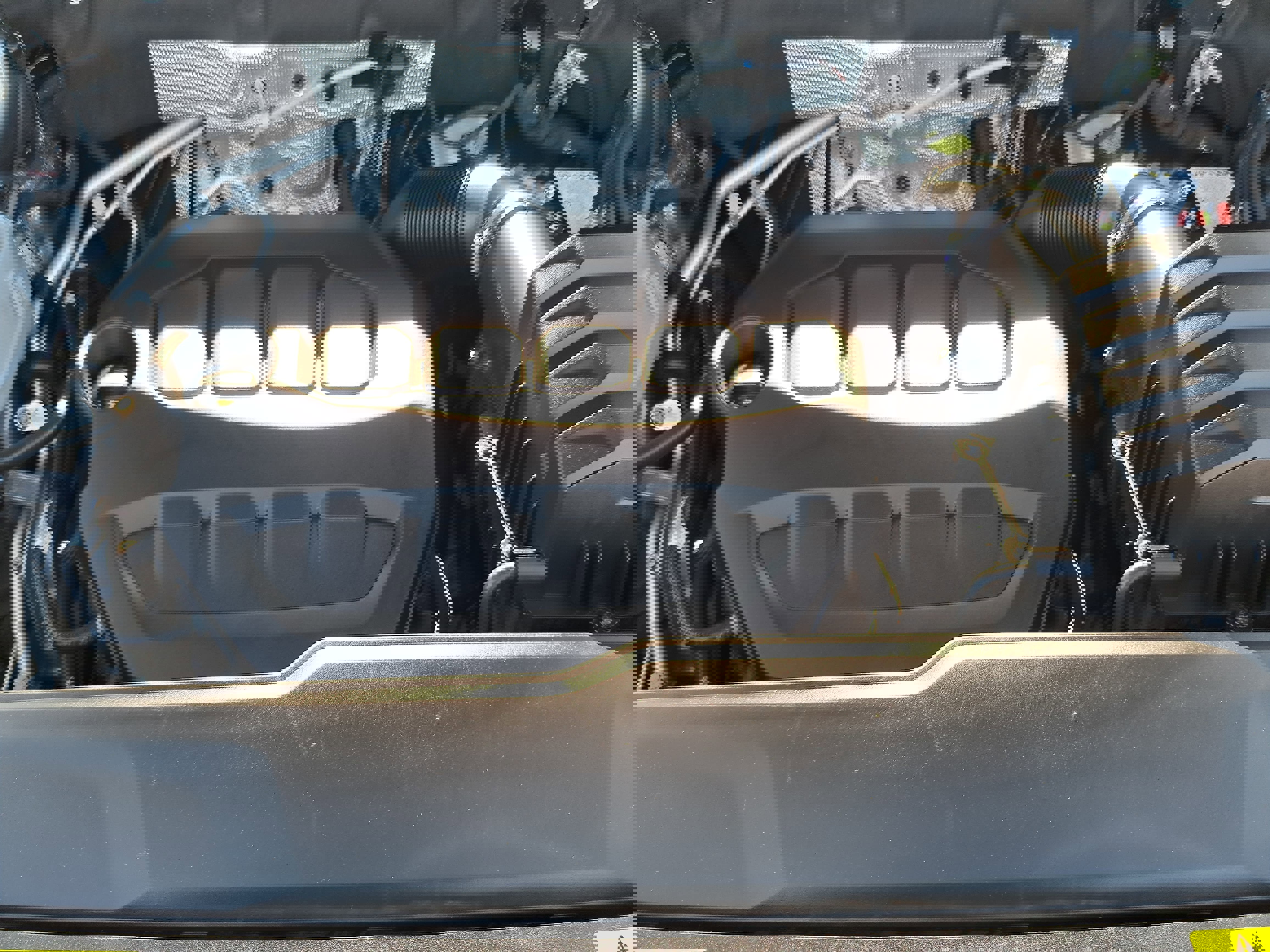 Used 2024 Volkswagen Atlas SE image 27