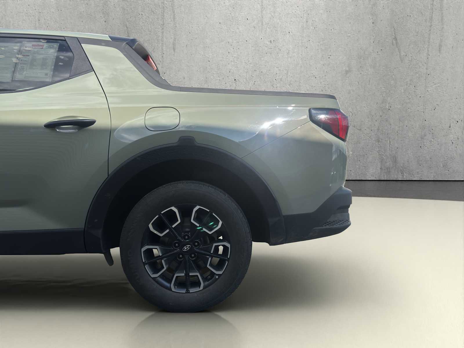 Used 2023 Hyundai Santa Cruz SE image 22