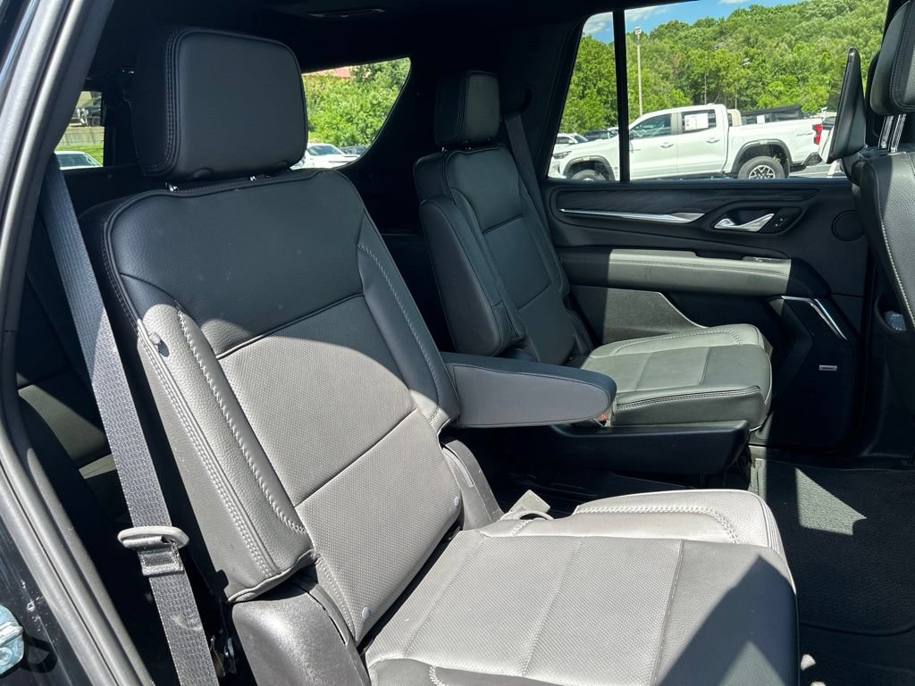 Used 2024 GMC Yukon Denali w/ Denali Reserve Package AWD/4WD image 48