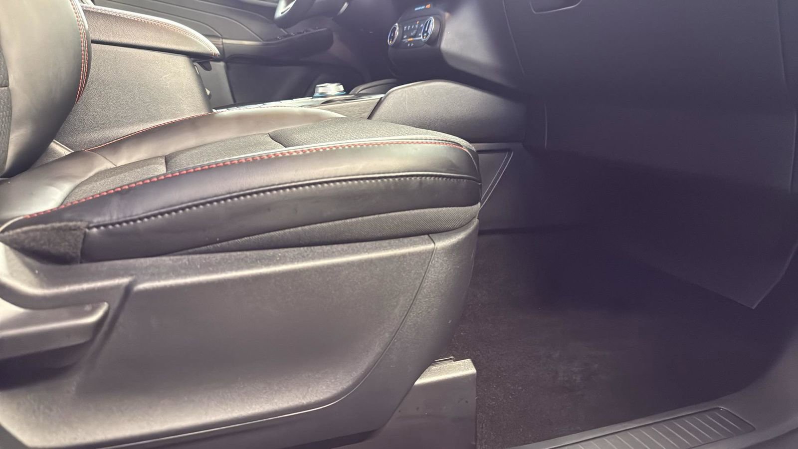 Certified 2025 Ford Escape ST-Line image 25