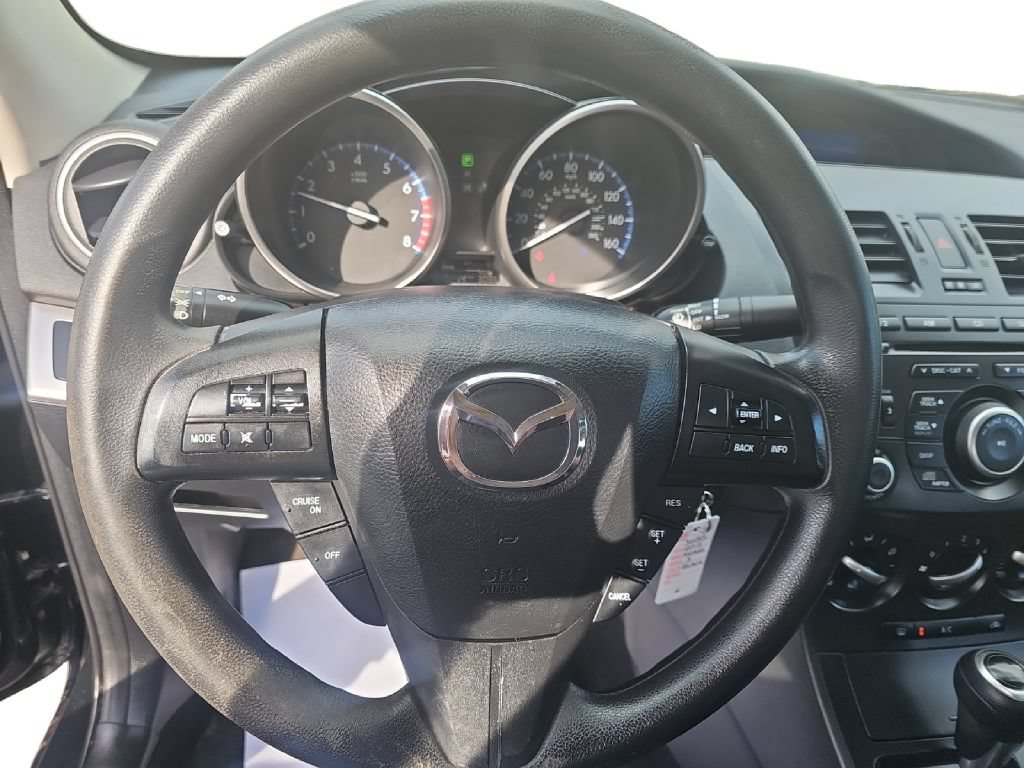 Used 2013 MAZDA MAZDA3 i Sport FWD image 14
