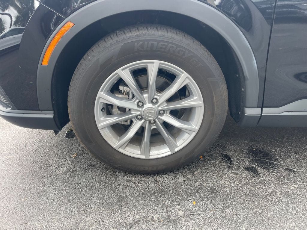 Used 2025 Honda CR-V EX-L image 10
