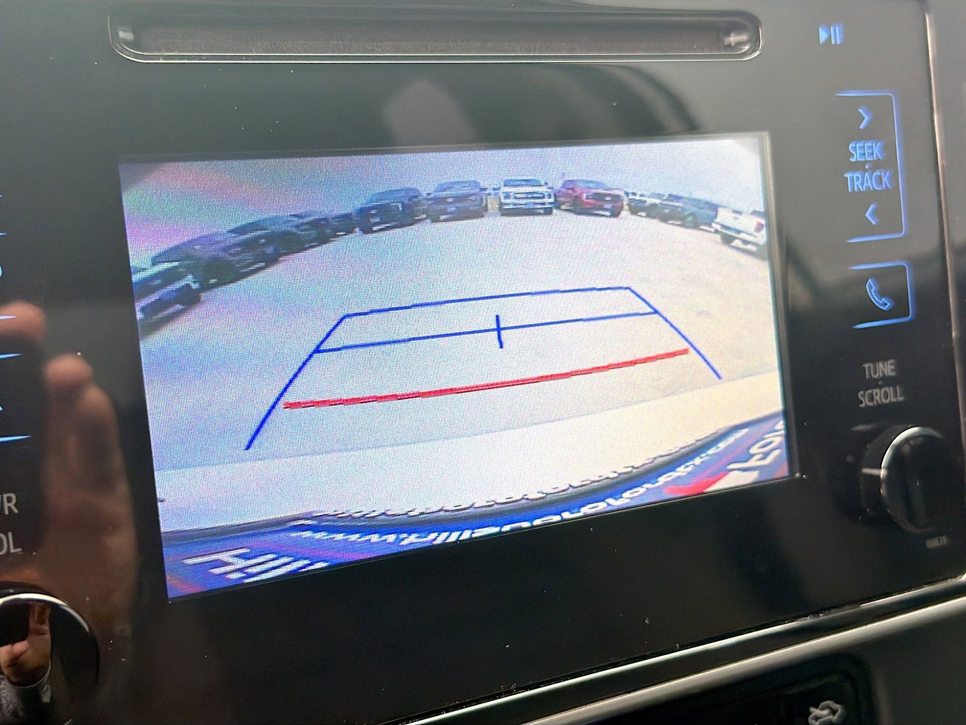 Used 2019 Toyota Corolla LE w/ Carpet Mat Package (TMS) image 15