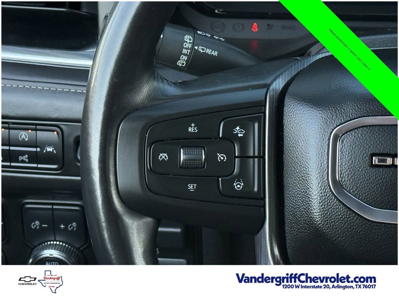 Used 2023 GMC Yukon XL Denali Ultimate w/ LPO, Floor Liner Package AWD/4WD image 13