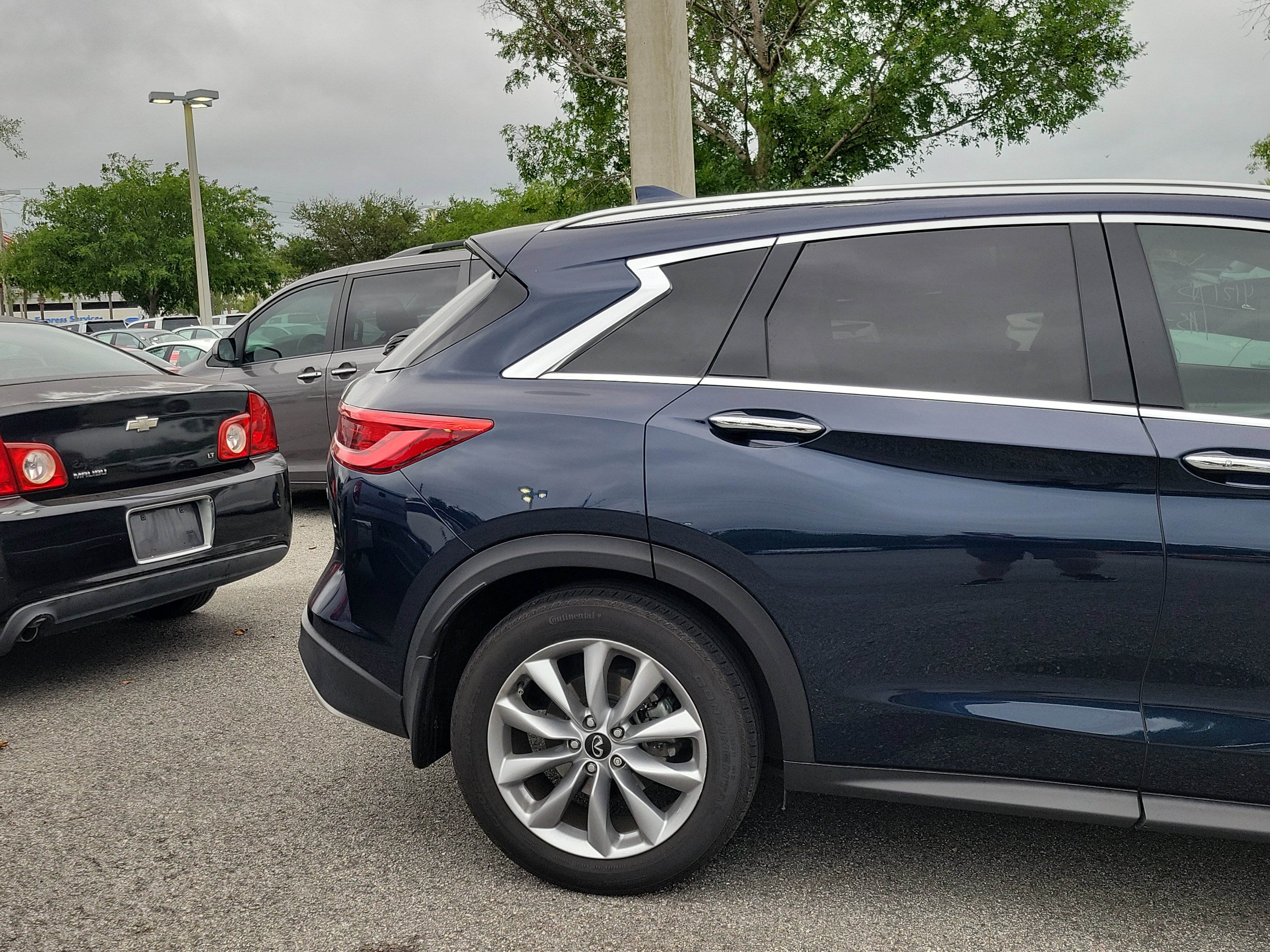 Used 2021 INFINITI QX50 Luxe FWD image 11