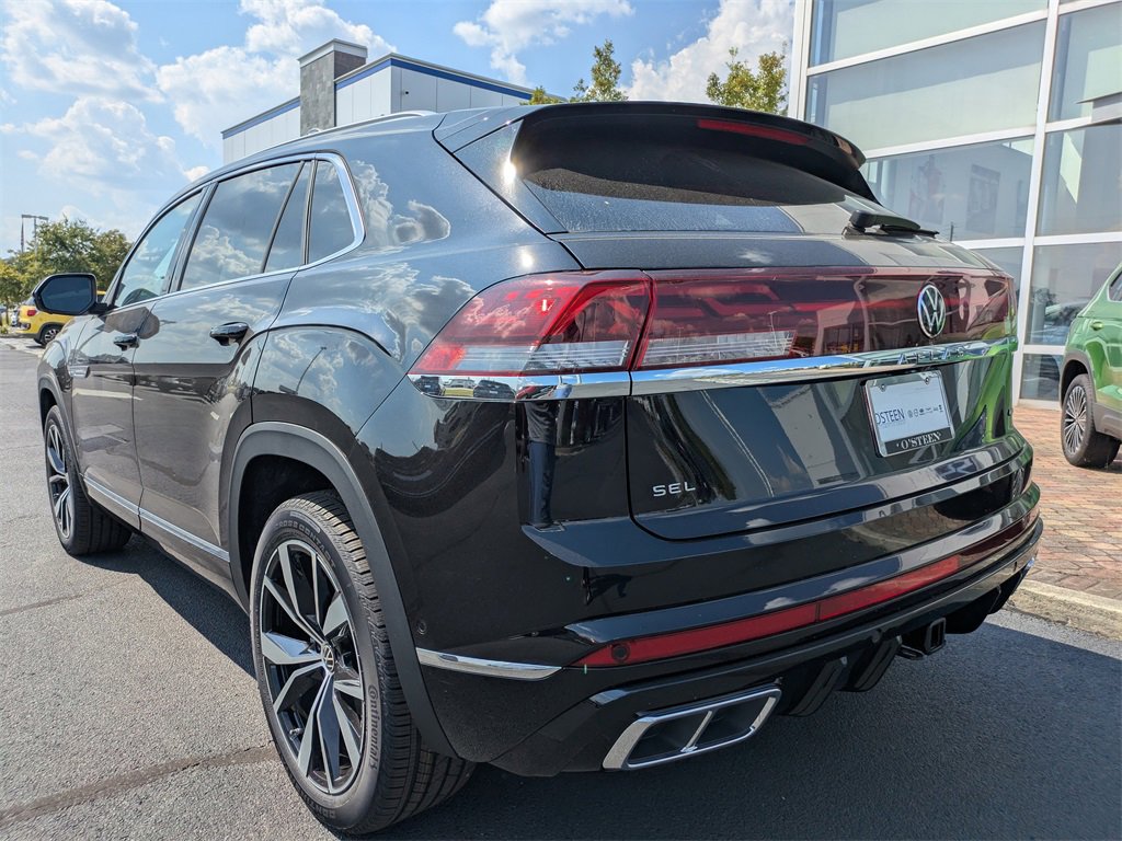 New 2026 Volkswagen Atlas Cross Sport SEL Premium R-Line image 7