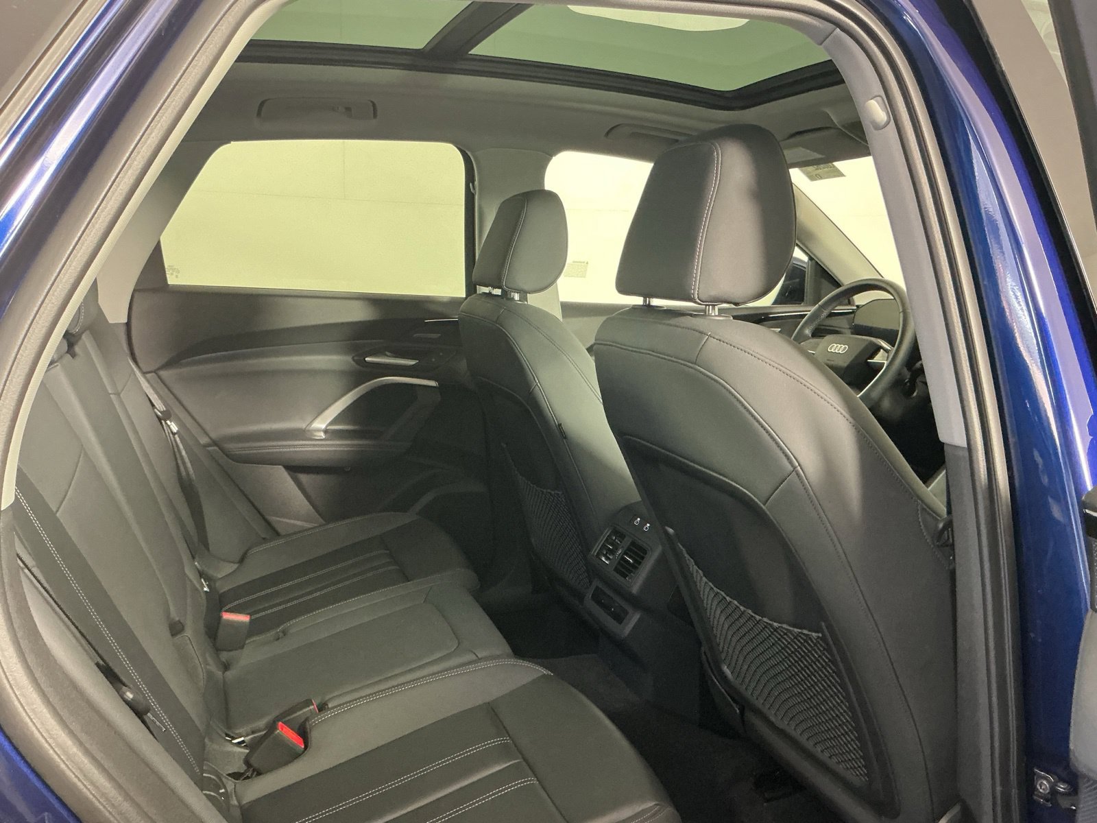 Used 2025 Audi Q5 Premium Plus w/ Premium Plus AWD/4WD image 19