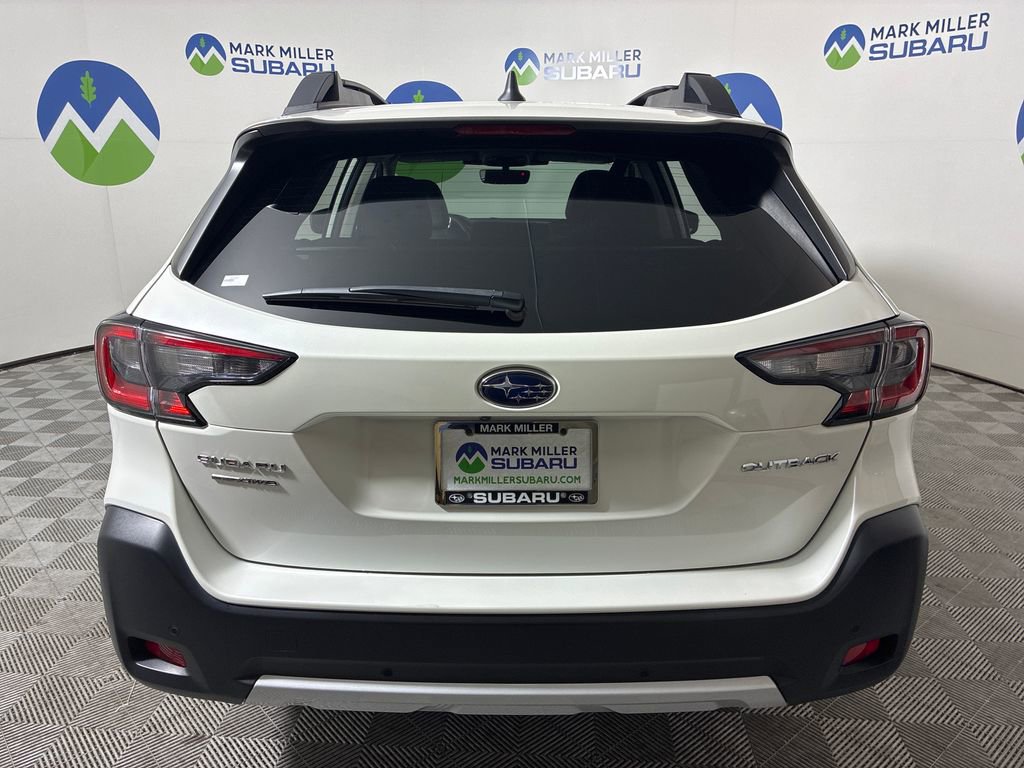 Used 2023 Subaru Outback Limited AWD/4WD image 10