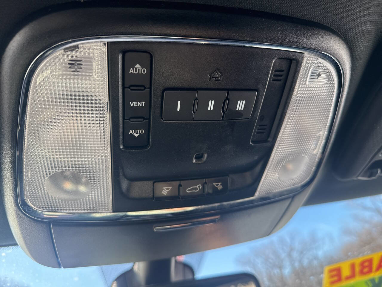 Used 2019 Jeep Grand Cherokee Limited image 52