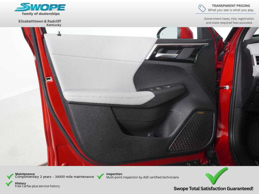 Used 2025 Mitsubishi Outlander SE AWD/4WD image 13