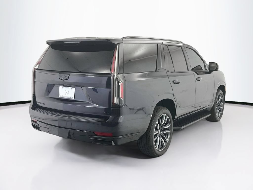 Used 2023 Cadillac Escalade Sport Platinum w/ Heavy-Duty Trailer Package AWD/4WD image 5
