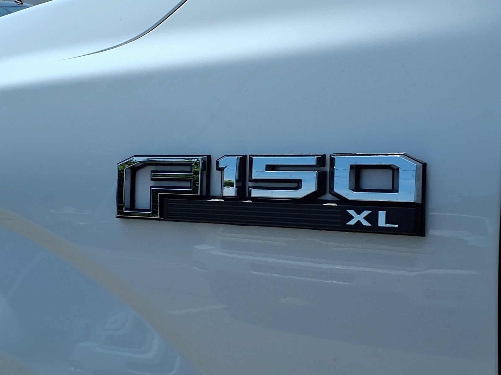 Used 2016 Ford F150 XL w/ Equipment Group 101A Mid AWD/4WD image 11