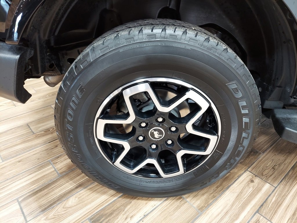 Used 2022 Ford Bronco Outer Banks image 12