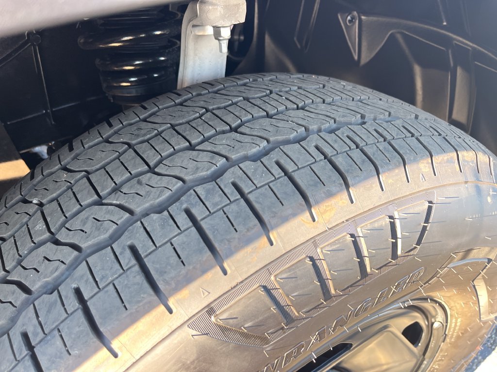 Used 2026 Tesla Cybertruck AWD Crew Cab image 28