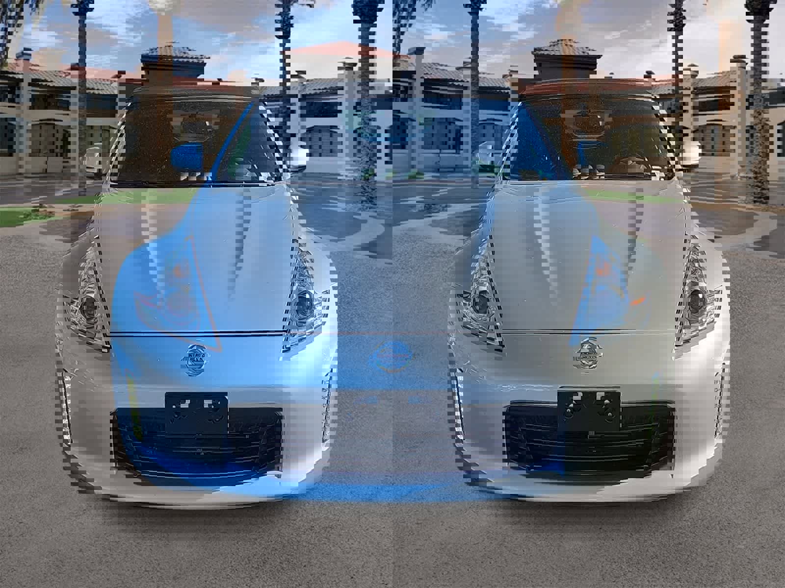 Used 2013 Nissan 370Z Touring w/ Sport Pkg image 3