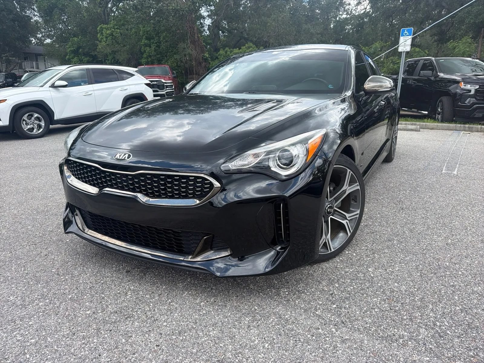 Used 2021 Kia Stinger GT-Line RWD image 2