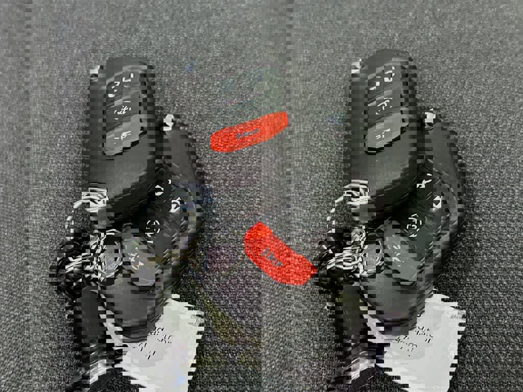 Used 2024 Jeep Gladiator Sport image 22