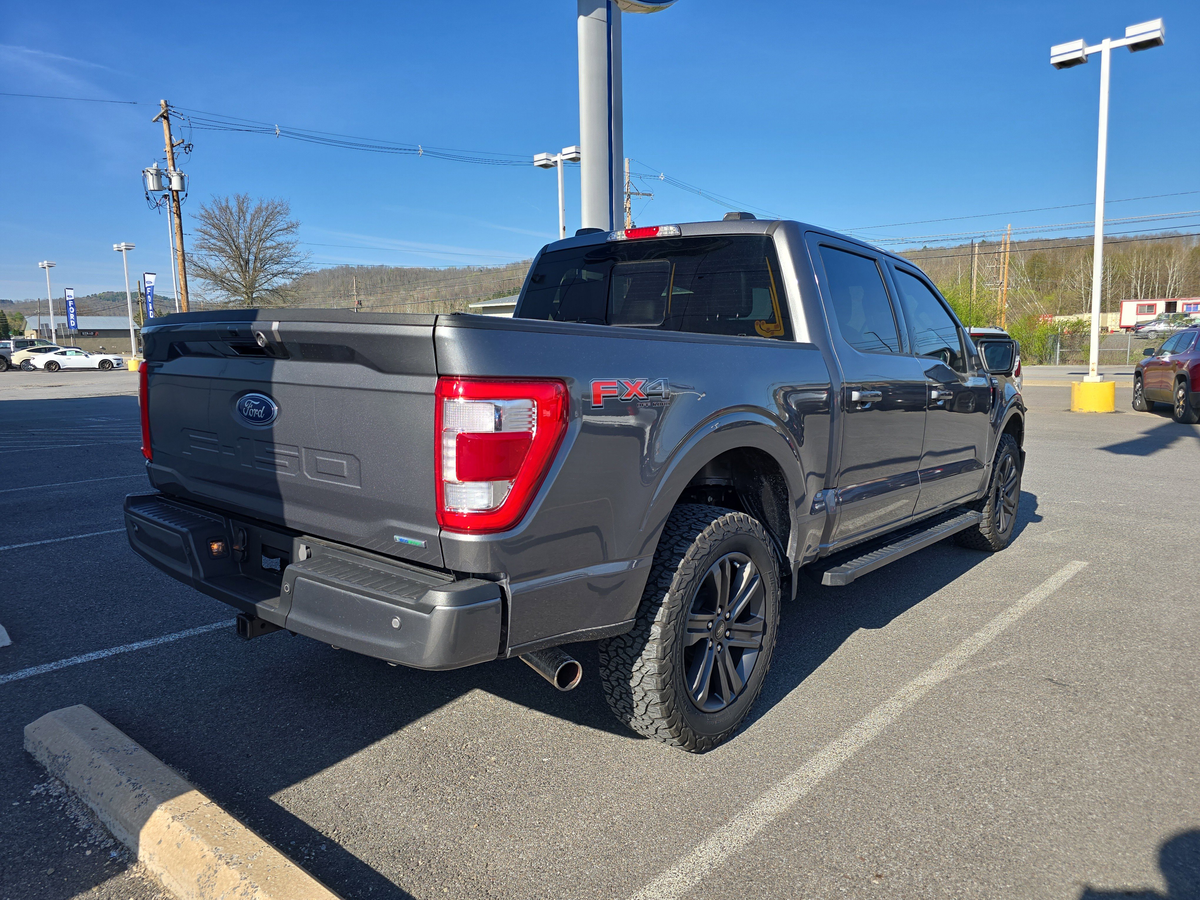Used 2023 Ford F150 Lariat w/ Equipment Group 502A High AWD/4WD image 3