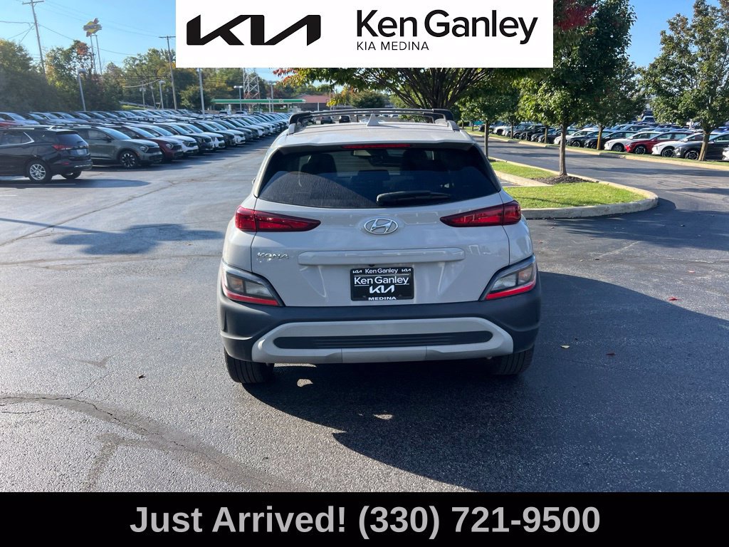 Used 2022 Hyundai Kona SEL FWD image 6