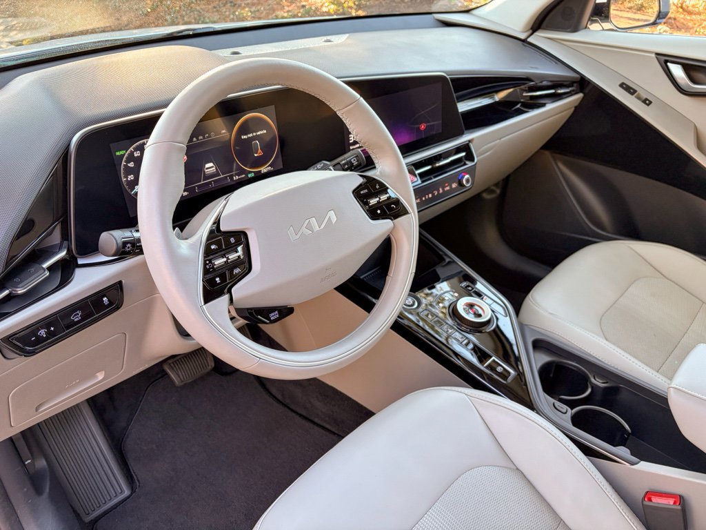 Used 2023 Kia Niro Wind w/ Wind Preserve Package image 19