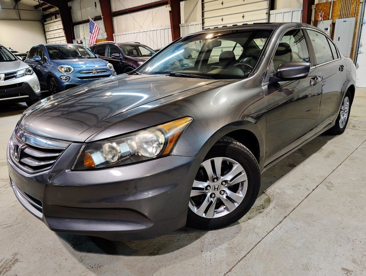 Used 2011 Honda Accord EX image 1