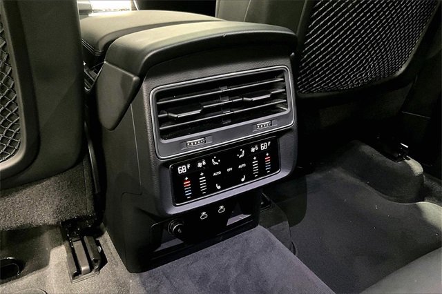 Used 2022 Audi Q7 3.0T Prestige image 24