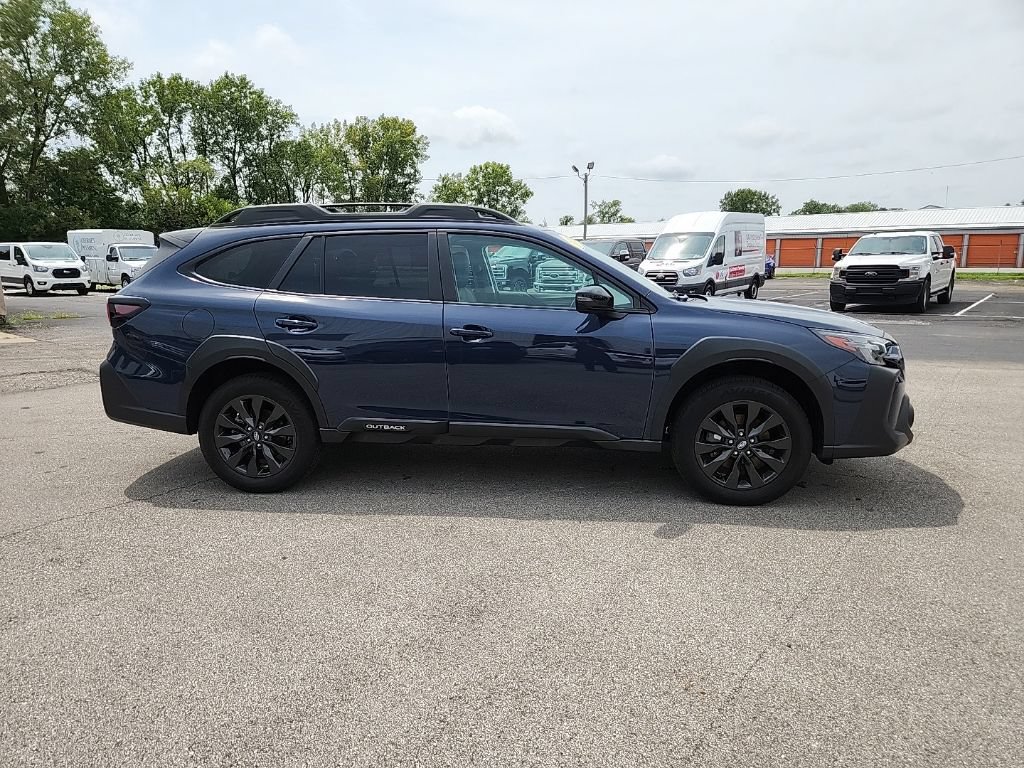 Used 2024 Subaru Outback Onyx Edition AWD/4WD image 4