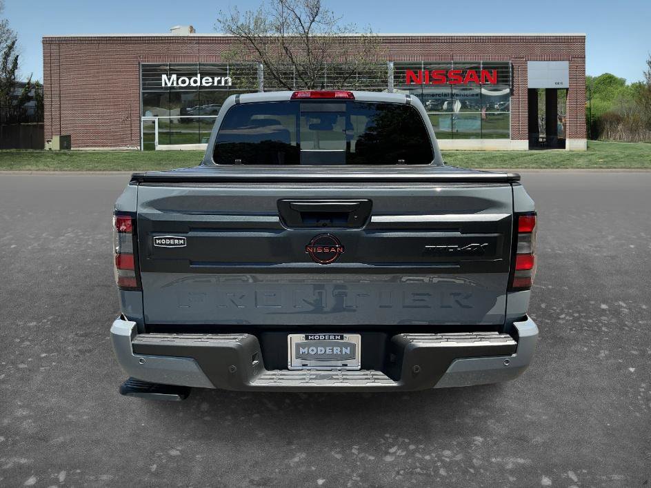 Certified 2025 Nissan Frontier PRO-4X AWD/4WD image 3