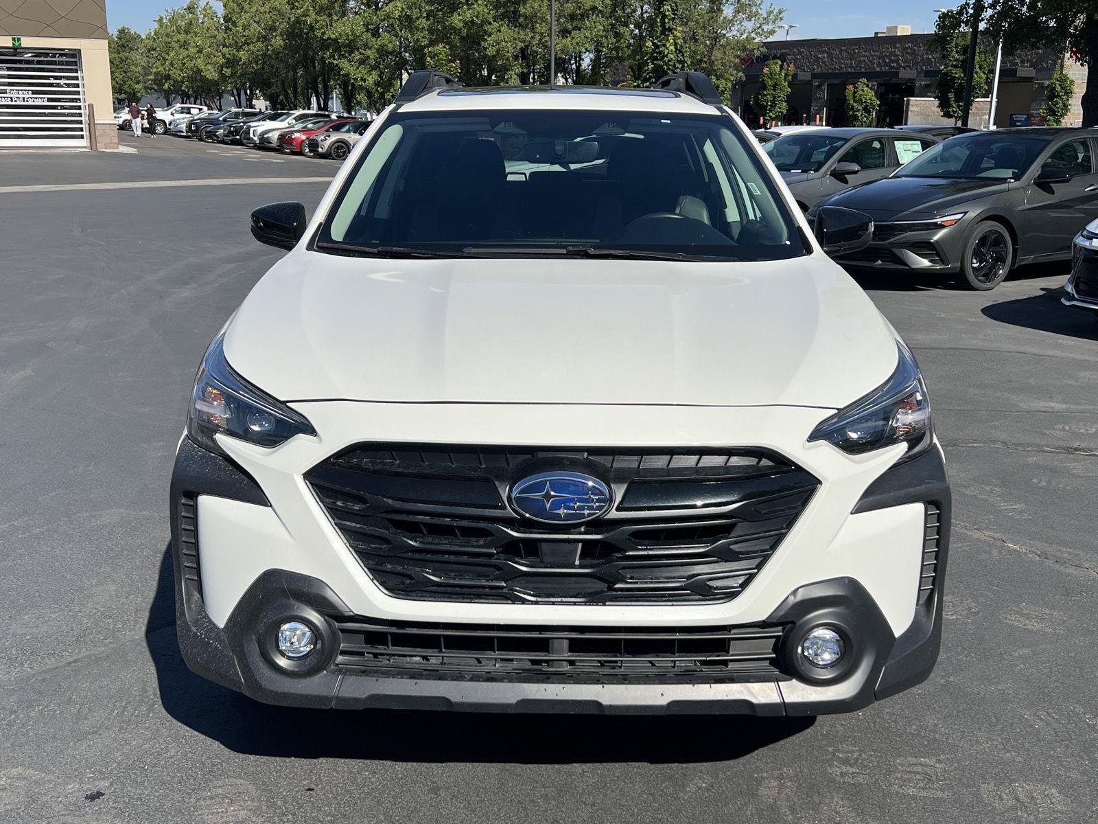 Used 2025 Subaru Outback Onyx Edition AWD/4WD image 11