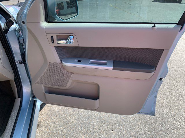 Used 2009 Mercury Mariner Premier image 19