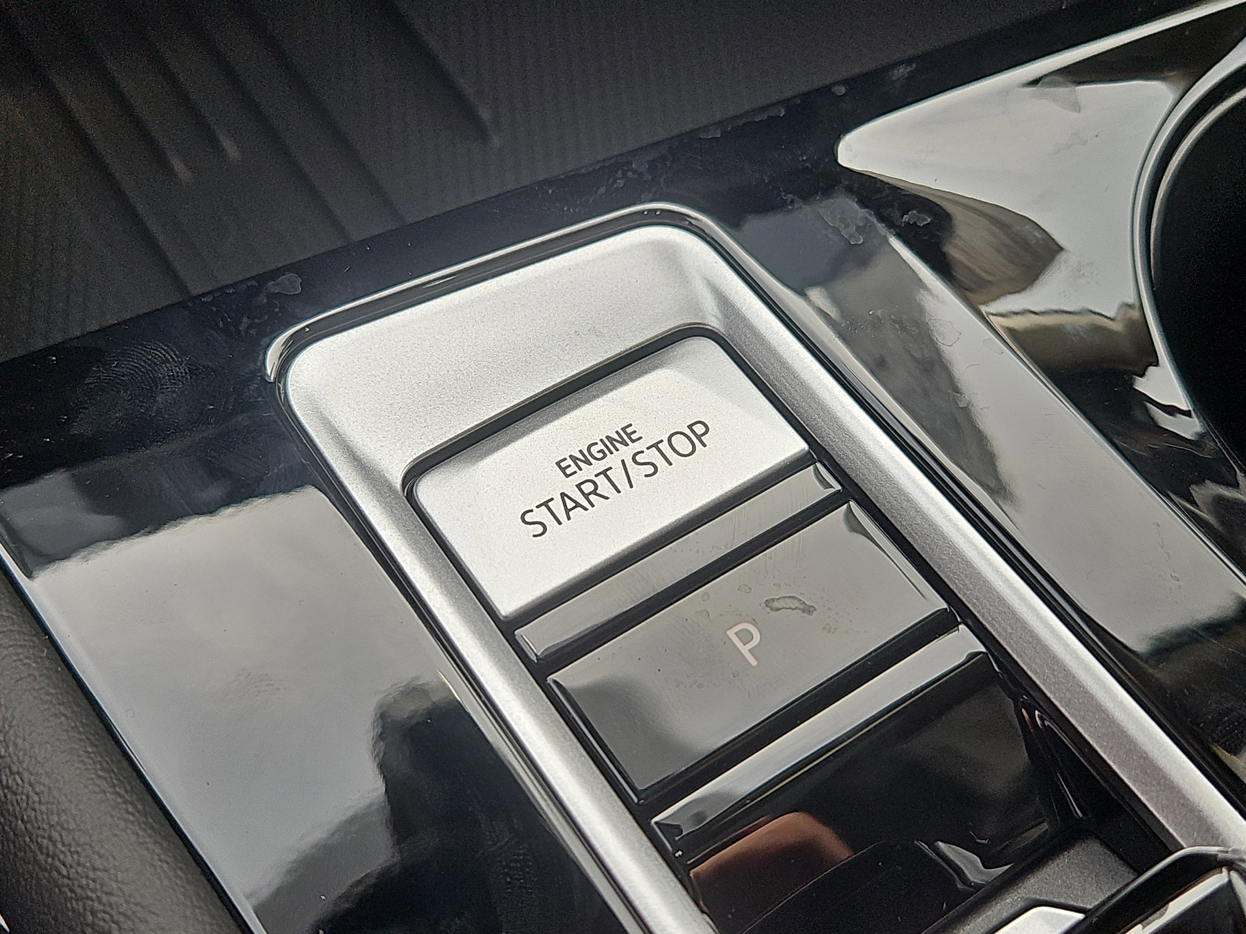 New 2026 Volkswagen Atlas SE image 14