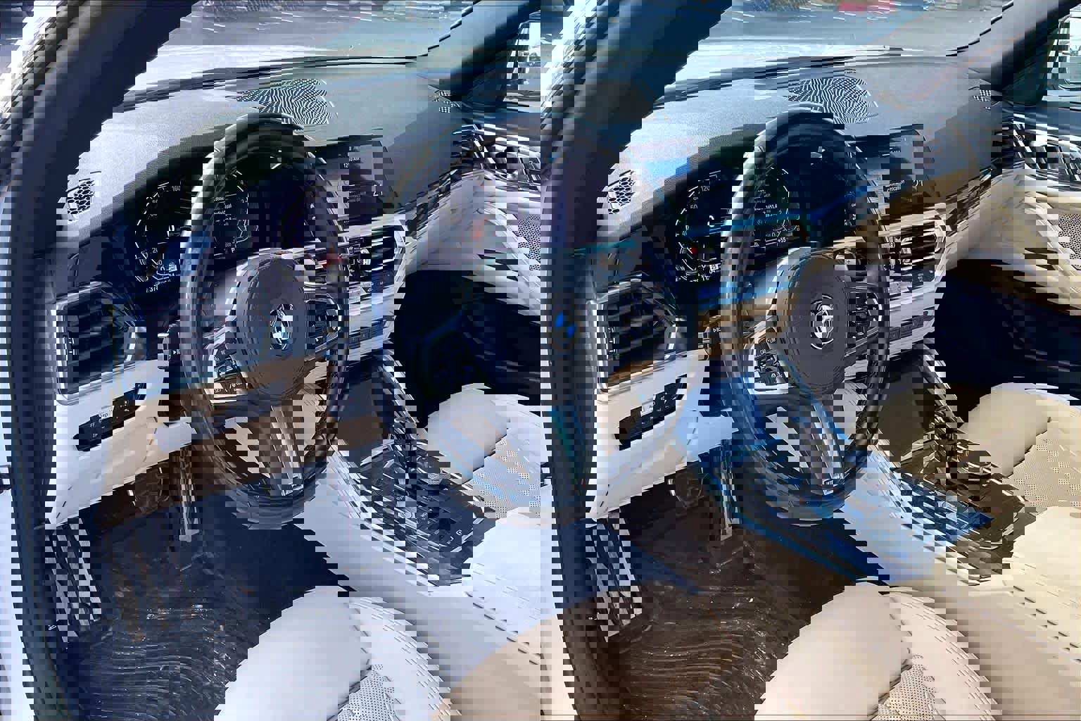 Used 2022 BMW 430i Gran Coupe w/ M Sport Package image 14