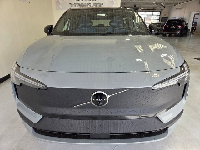 New 2026 Volvo EX30 Cross Country Ultra w/ Protection Package AWD/4WD image 5