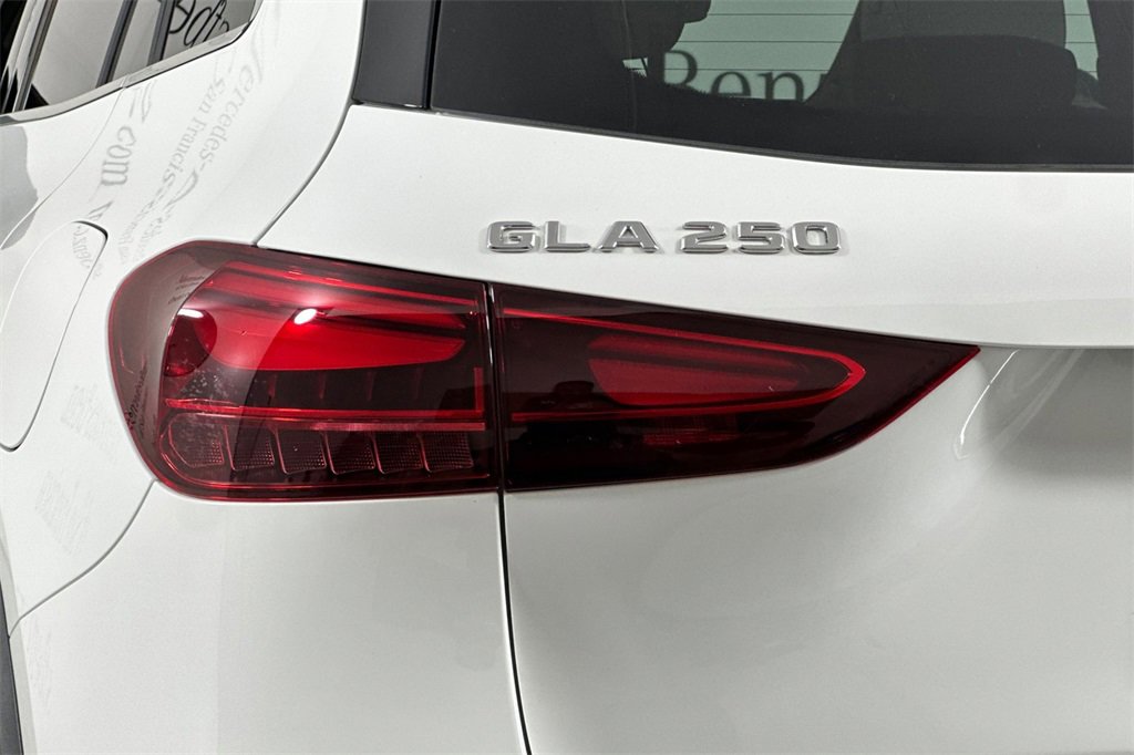 Certified 2026 Mercedes-Benz GLA 250 image 33