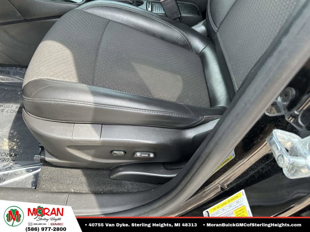Certified 2020 Buick Encore Preferred w/ Safety Package FWD image 18