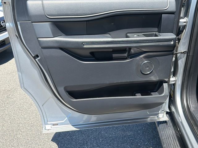 Used 2024 Ford Expedition Max XLT AWD/4WD image 23