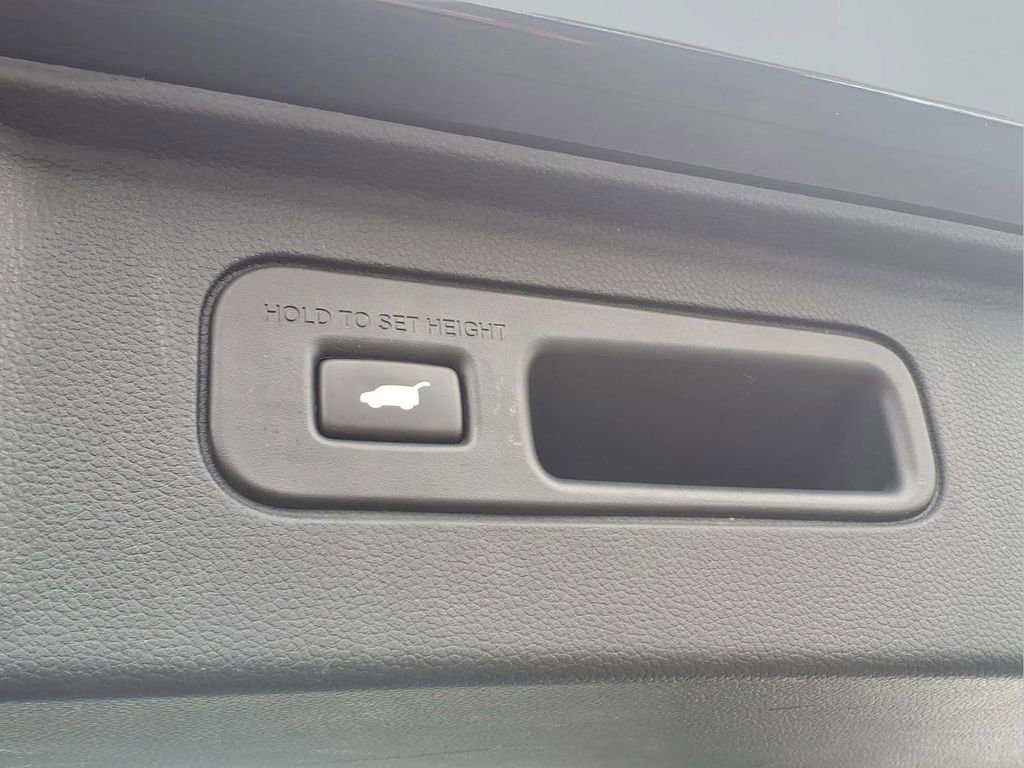 Used 2023 Honda Pilot Elite image 31