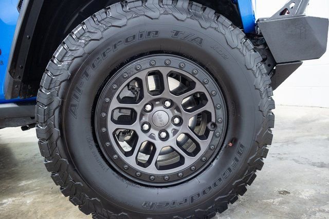 Used 2022 Jeep Wrangler Unlimited Rubicon w/ Xtreme Recon 35" Tire Package image 28
