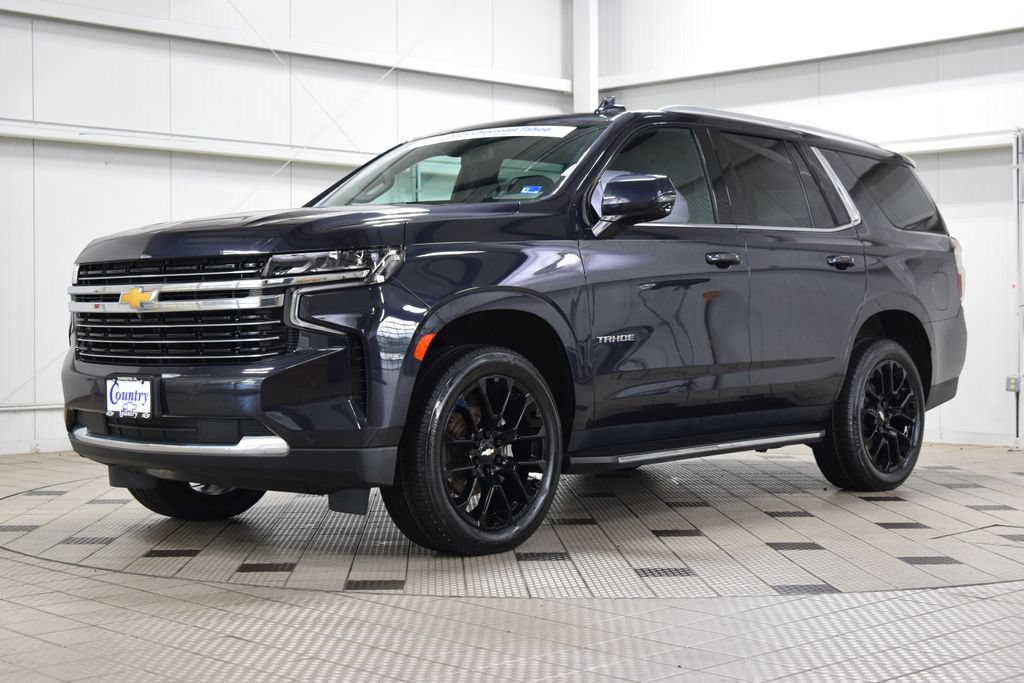 Used 2023 Chevrolet Tahoe LT w/ LT Signature Package AWD/4WD image 3