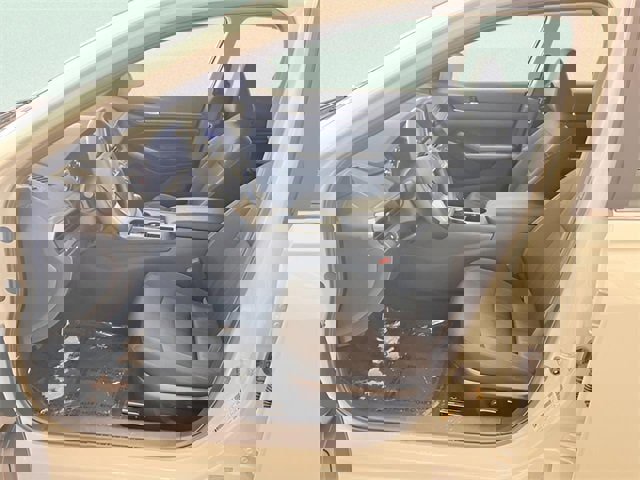 Used 2025 Nissan Altima 2.5 SV image 15