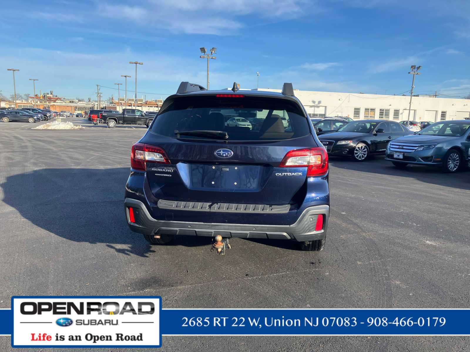 Used 2018 Subaru Outback 2.5i Limited image 4