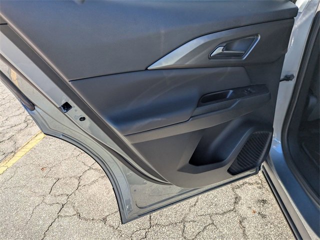 New 2026 Chevrolet Equinox EV LT image 24