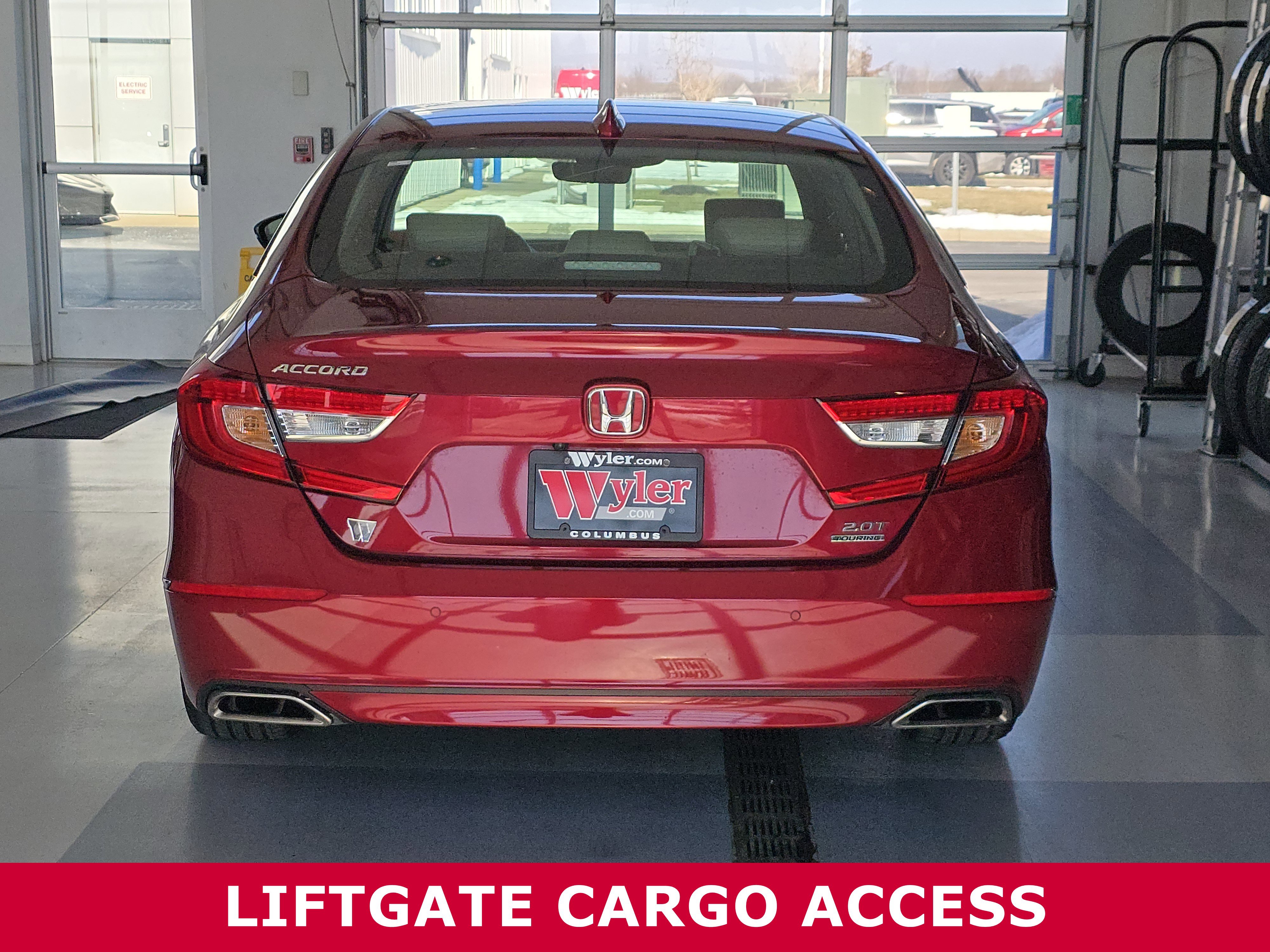 Used 2020 Honda Accord Touring image 5