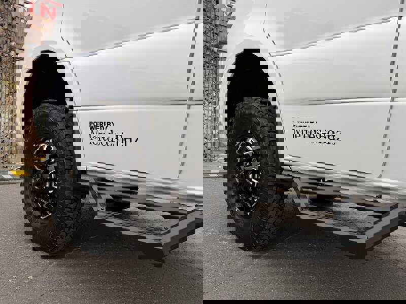 Used 2023 Mercedes-Benz Sprinter 3500 image 7