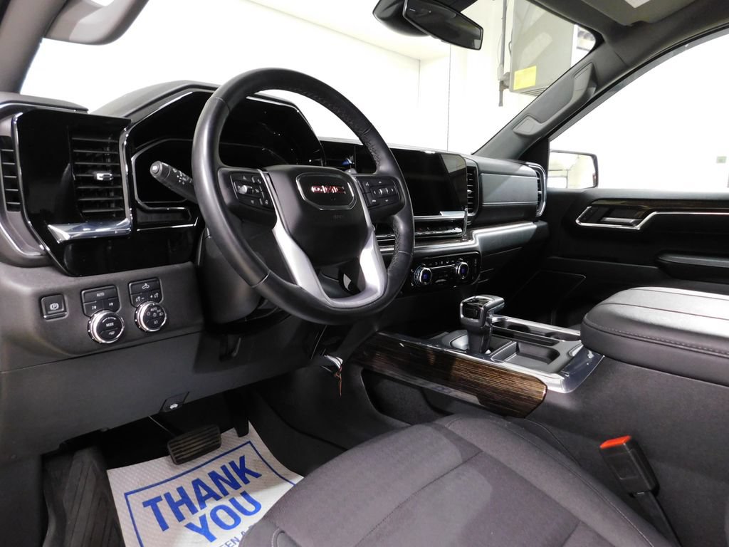 Used 2024 GMC Sierra 1500 Elevation AWD/4WD image 33