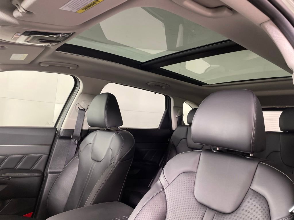 New 2026 Kia Sorento SX image 18
