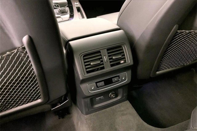 Used 2023 Audi Q5 2.0T Prestige w/ Prestige Package image 34