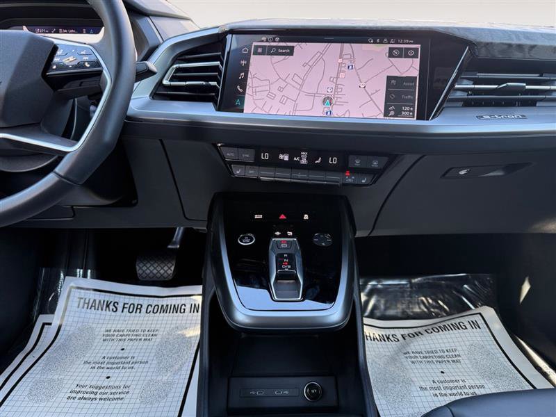 Used 2024 Audi Q4 e-tron Premium Plus w/ Premium Plus image 12