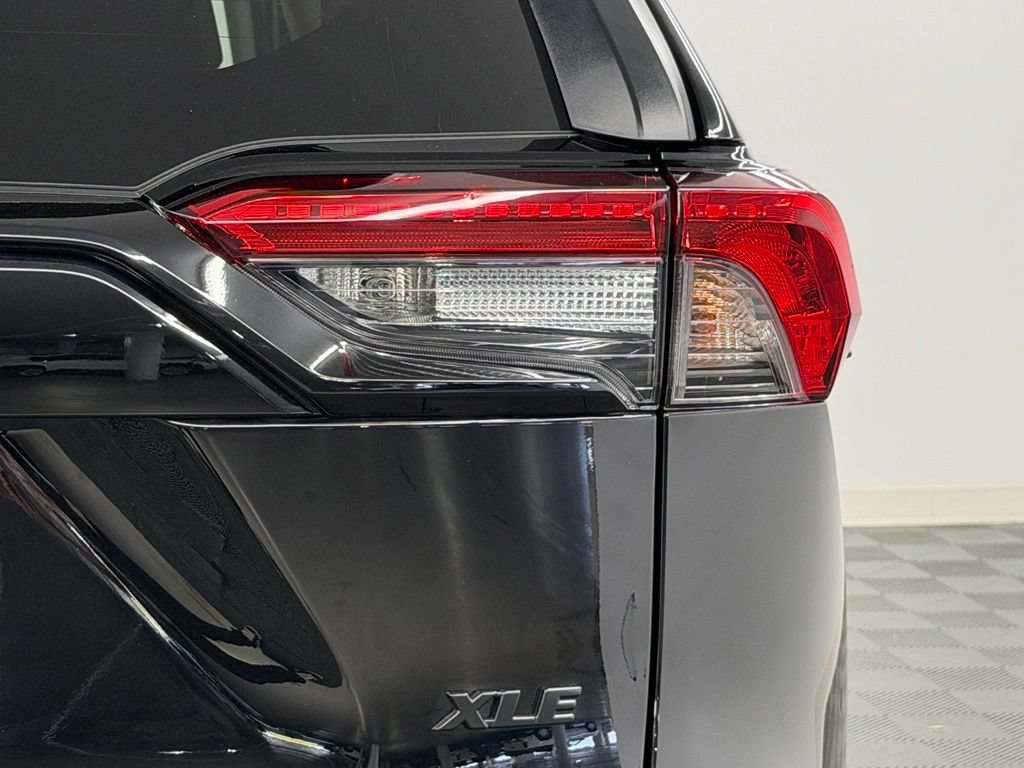 Certified 2025 Toyota RAV4 XLE w/ Convenience Package FWD image 14